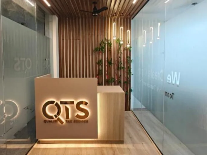Reception area at the QTS office